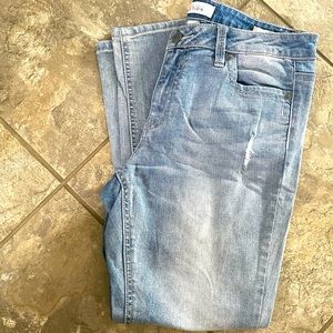 Kenneth Cole Reaction Crop Jean